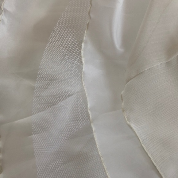 Girls’ White Fancy Dress - Picture 5 of 5